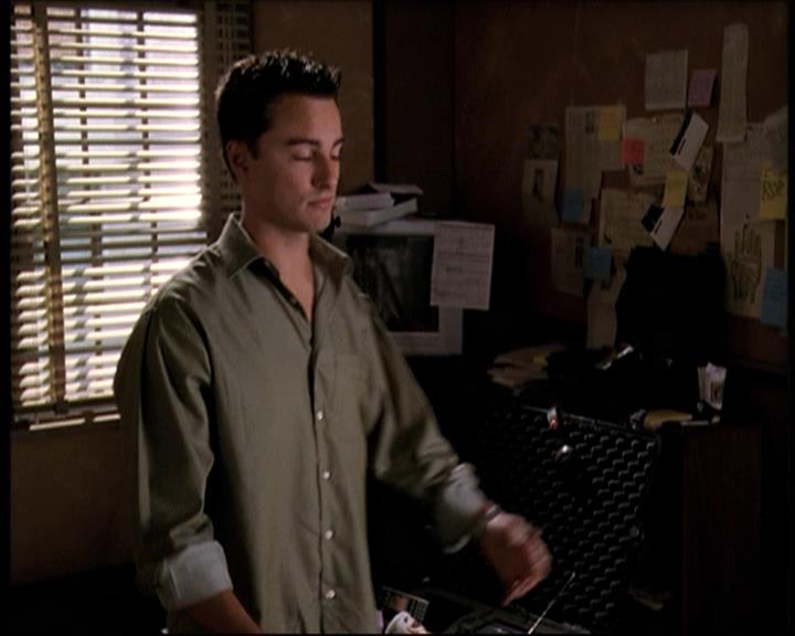 Charmed-Online-dot-net_708CharmedNoir0604.jpg