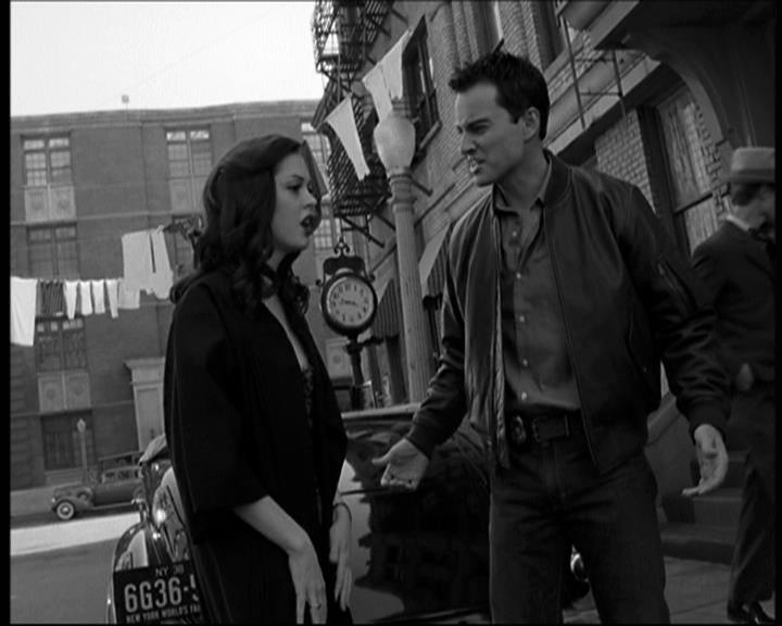 Charmed-Online-dot-net_708CharmedNoir0905.jpg