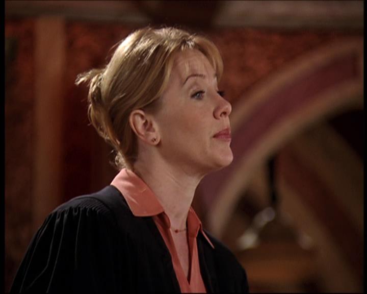 Charmed-Online-dot-net_708CharmedNoir1100.jpg