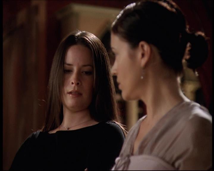 Charmed-Online-dot-net_708CharmedNoir1108.jpg