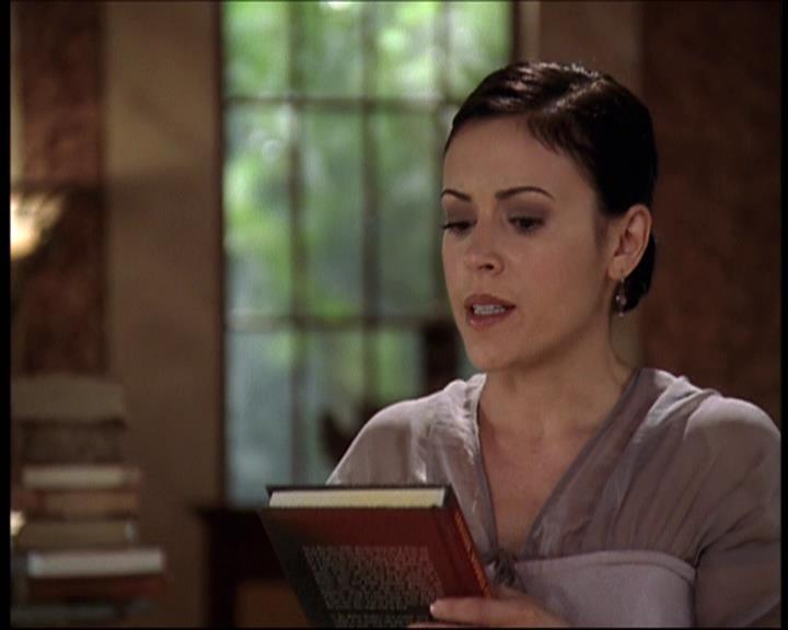 Charmed-Online-dot-net_708CharmedNoir1121.jpg