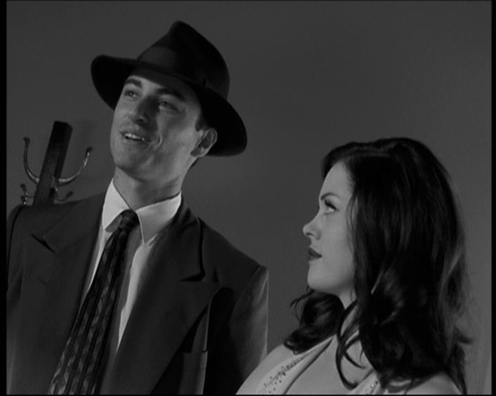 Charmed-Online-dot-net_708CharmedNoir1224.jpg