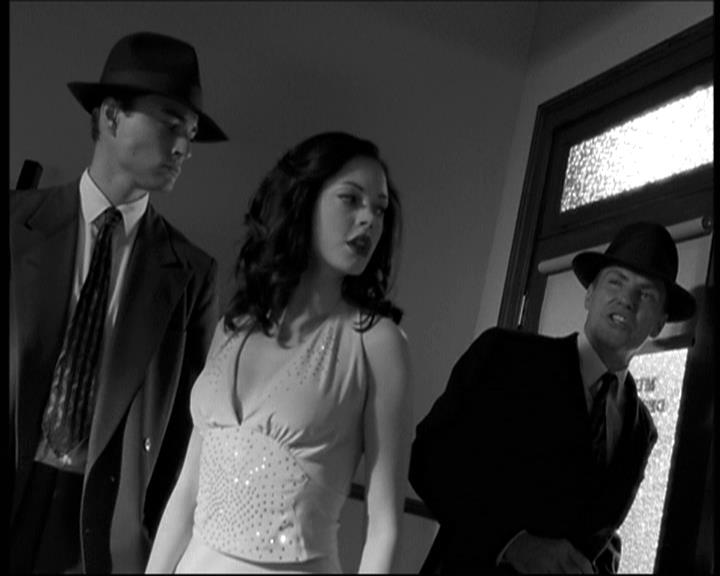 Charmed-Online-dot-net_708CharmedNoir1267.jpg