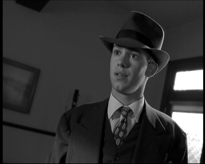 Charmed-Online-dot-net_708CharmedNoir1431.jpg