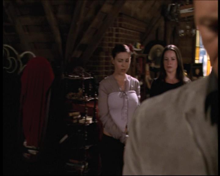 Charmed-Online-dot-net_708CharmedNoir1449.jpg