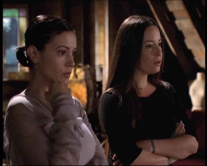 Charmed-Online-dot-net_708CharmedNoir1470.jpg
