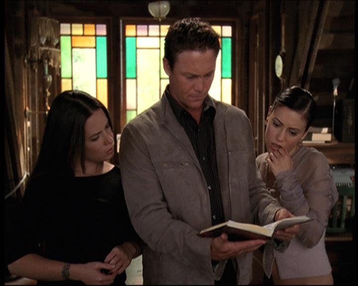 Charmed-Online-dot-net_708CharmedNoir1498.jpg