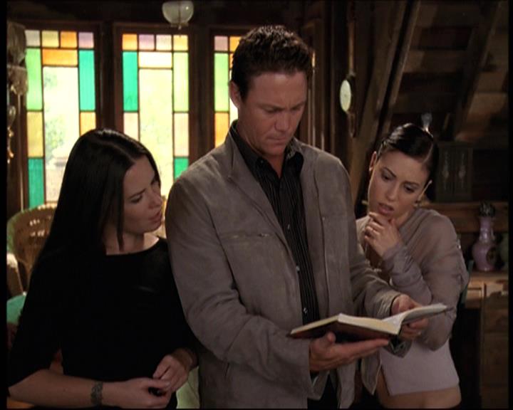 Charmed-Online-dot-net_708CharmedNoir1499.jpg