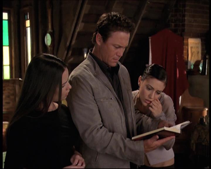Charmed-Online-dot-net_708CharmedNoir1504.jpg