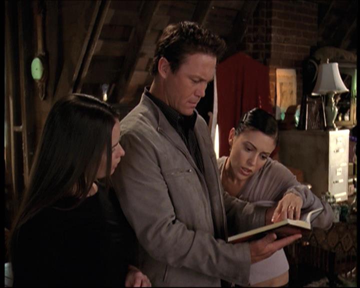 Charmed-Online-dot-net_708CharmedNoir1507.jpg