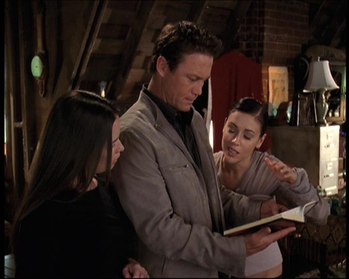 Charmed-Online-dot-net_708CharmedNoir1510.jpg