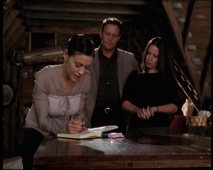 Charmed-Online-dot-net_708CharmedNoir1523.jpg