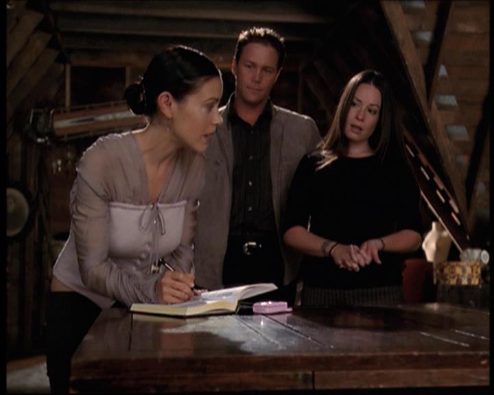 Charmed-Online-dot-net_708CharmedNoir1526.jpg