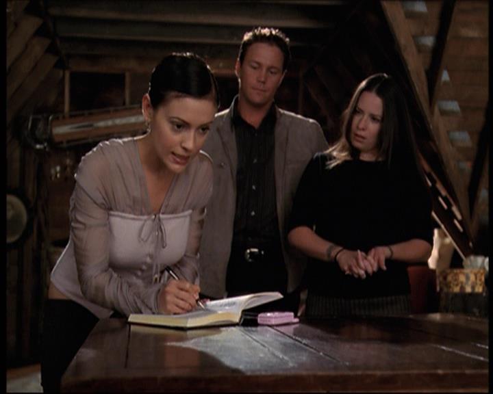 Charmed-Online-dot-net_708CharmedNoir1529.jpg
