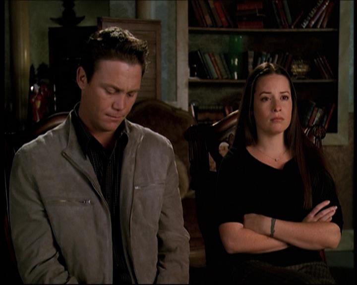 Charmed-Online-dot-net_708CharmedNoir1815.jpg