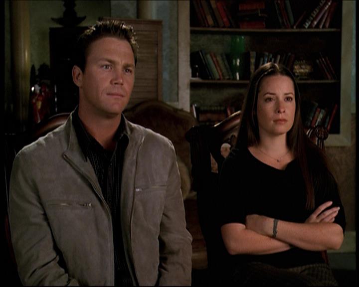 Charmed-Online-dot-net_708CharmedNoir1822.jpg