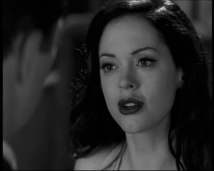 Charmed-Online-dot-net_708CharmedNoir1916.jpg