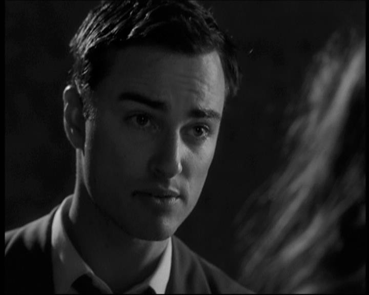 Charmed-Online-dot-net_708CharmedNoir1923.jpg