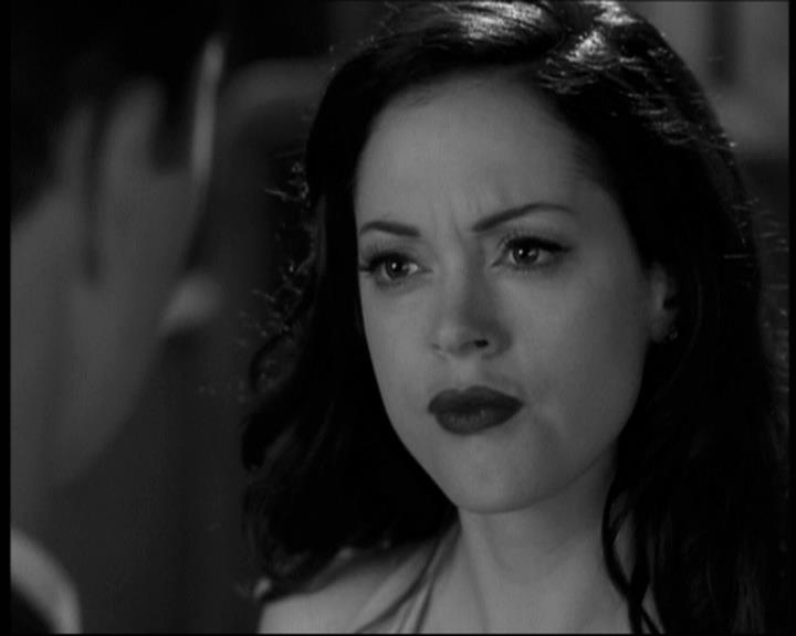 Charmed-Online-dot-net_708CharmedNoir1928.jpg