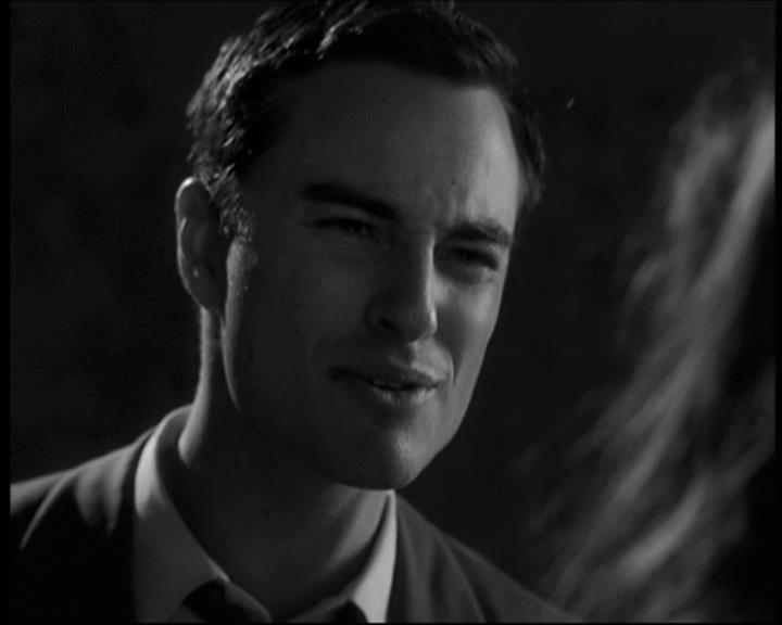 Charmed-Online-dot-net_708CharmedNoir1929.jpg