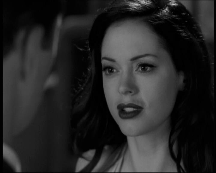 Charmed-Online-dot-net_708CharmedNoir1937.jpg