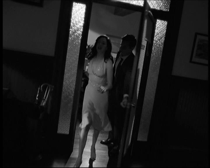 Charmed-Online-dot-net_708CharmedNoir1992.jpg