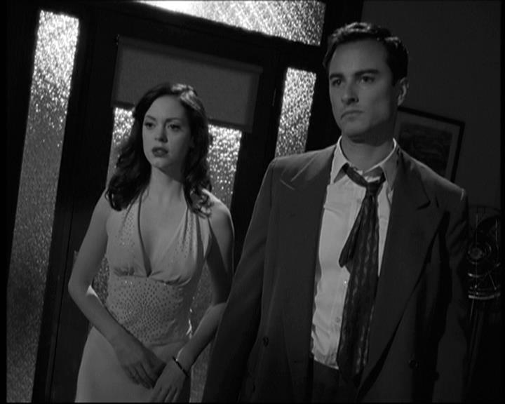 Charmed-Online-dot-net_708CharmedNoir2005.jpg