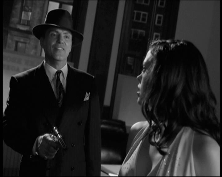 Charmed-Online-dot-net_708CharmedNoir2059.jpg