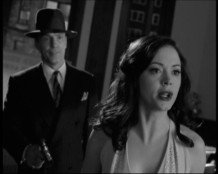 Charmed-Online-dot-net_708CharmedNoir2063.jpg