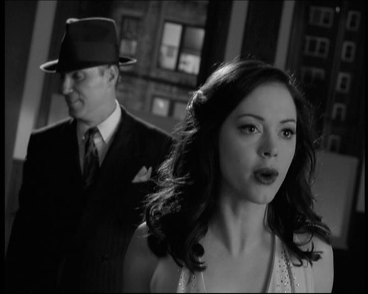 Charmed-Online-dot-net_708CharmedNoir2082.jpg