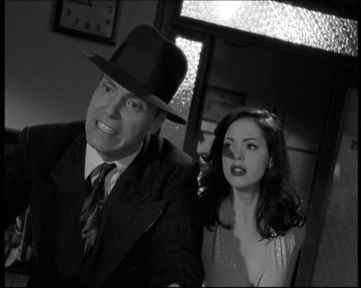 Charmed-Online-dot-net_708CharmedNoir2212.jpg