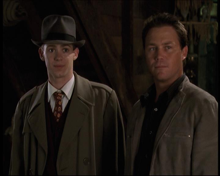 Charmed-Online-dot-net_708CharmedNoir2303.jpg