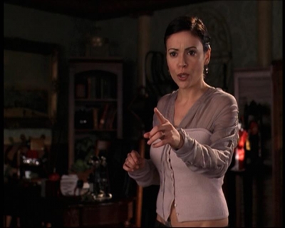 Charmed-Online-dot-net_708CharmedNoir0276.jpg