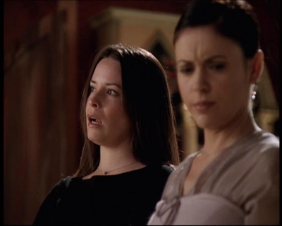 Charmed-Online-dot-net_708CharmedNoir1103.jpg