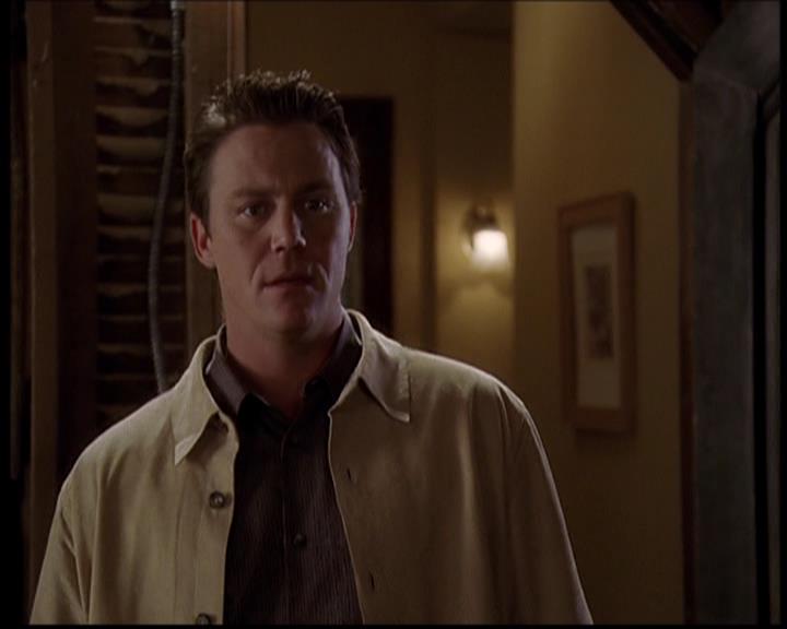 Charmed-Online-dot-709TheresSomethingAboutLeo0019.jpg