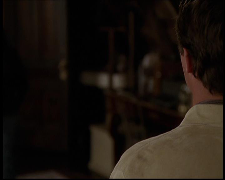 Charmed-Online-dot-709TheresSomethingAboutLeo0152.jpg