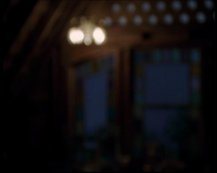 Charmed-Online-dot-709TheresSomethingAboutLeo0356.jpg