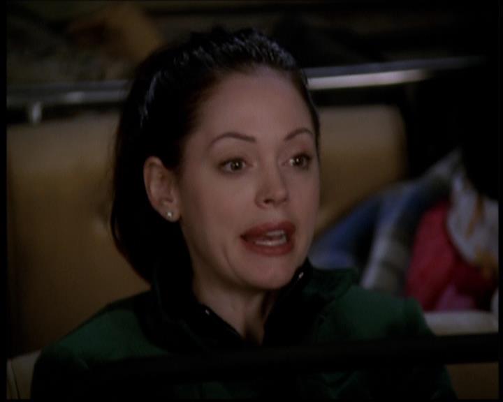 Charmed-Online-dot-709TheresSomethingAboutLeo0413.jpg