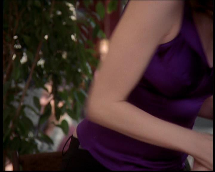 Charmed-Online-dot-709TheresSomethingAboutLeo0676.jpg