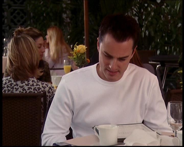 Charmed-Online-dot-709TheresSomethingAboutLeo0683.jpg