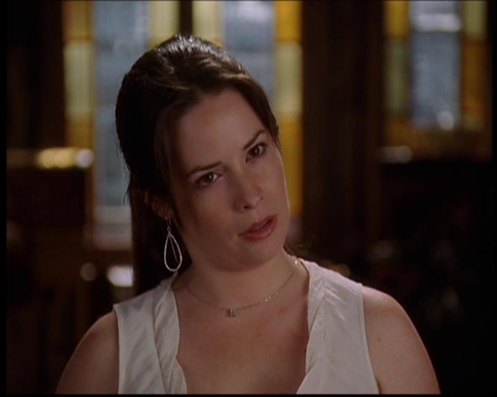 Charmed-Online-dot-709TheresSomethingAboutLeo0891.jpg