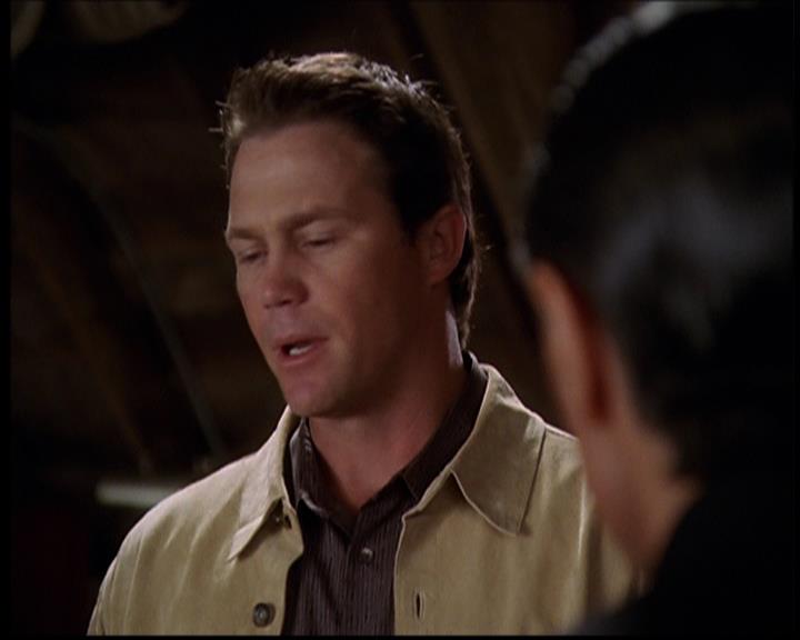 Charmed-Online-dot-709TheresSomethingAboutLeo0918.jpg