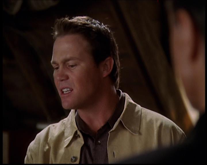 Charmed-Online-dot-709TheresSomethingAboutLeo0929.jpg