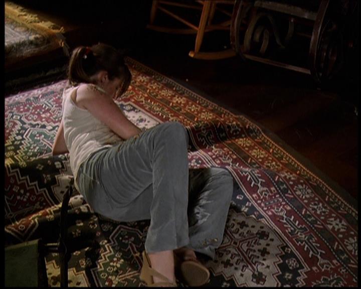 Charmed-Online-dot-709TheresSomethingAboutLeo1010.jpg