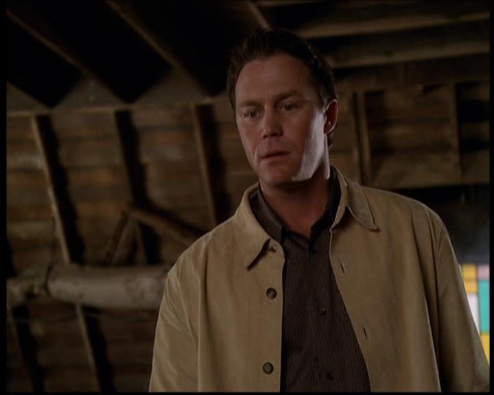 Charmed-Online-dot-709TheresSomethingAboutLeo1016.jpg