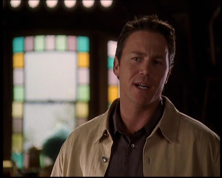 Charmed-Online-dot-709TheresSomethingAboutLeo1048.jpg Charmed-Online-dot-709TheresSomethingAboutLeo1048.jpg