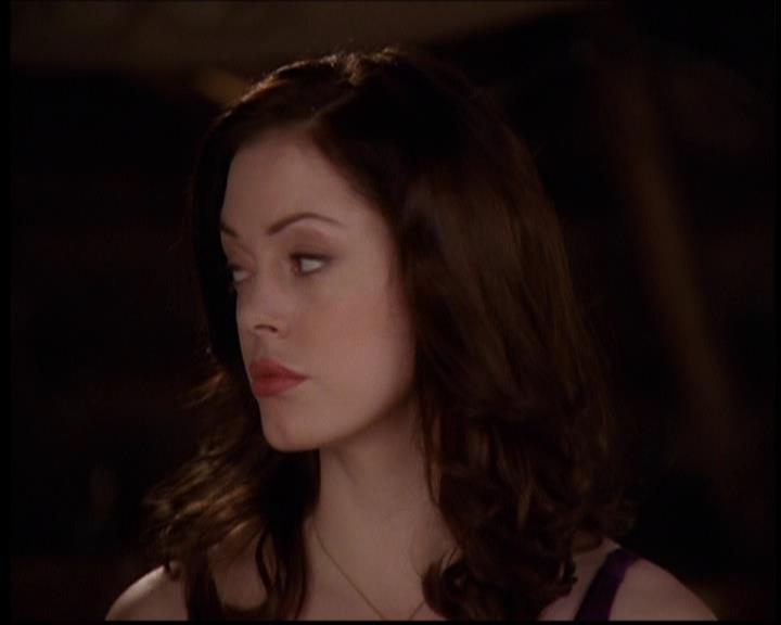 Charmed-Online-dot-709TheresSomethingAboutLeo1091.jpg
