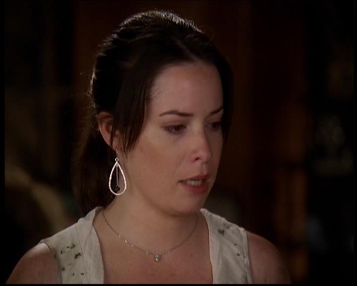 Charmed-Online-dot-709TheresSomethingAboutLeo1111.jpg