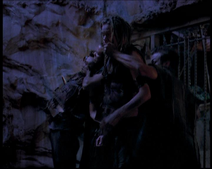 Charmed-Online-dot-709TheresSomethingAboutLeo1131.jpg Charmed-Online-dot-709TheresSomethingAboutLeo1131.jpg