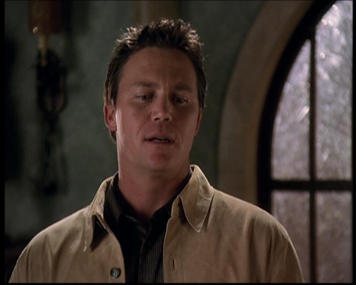 Charmed-Online-dot-709TheresSomethingAboutLeo1199.jpg